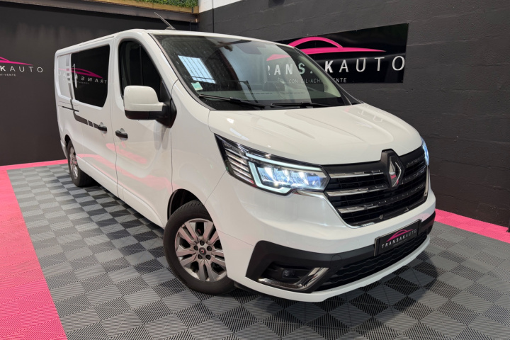 RENAULT TRAFIC FOURGON