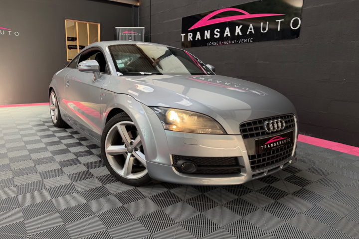 AUDI TT COUPE